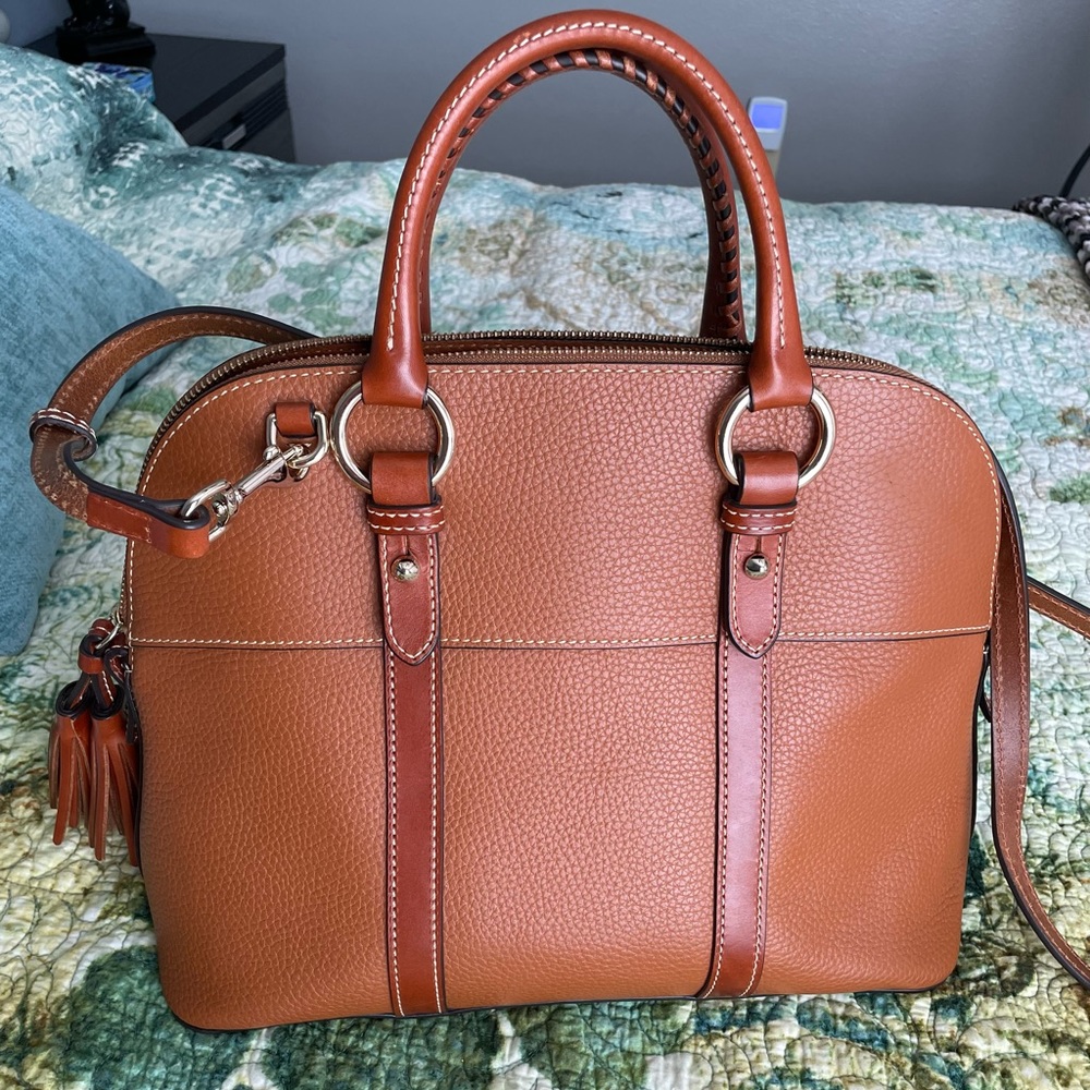 Dooney&Bourke Aubrey Satchel/crossbody